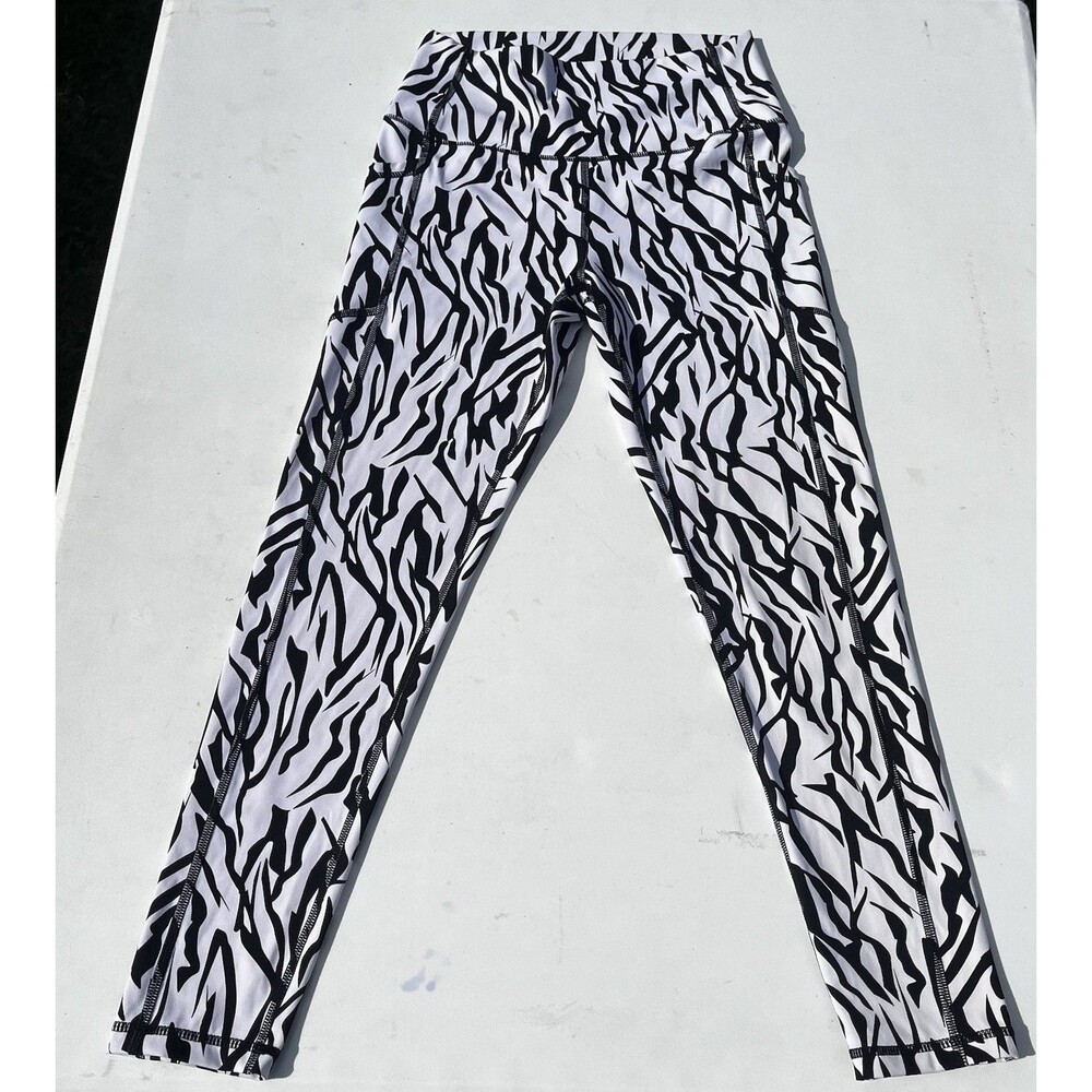 ZYIA ACTIVE SAFARI BLACK AND WHITE ZEBRA LEGGINGS SIZE 6-8 - Picture 7 of 9